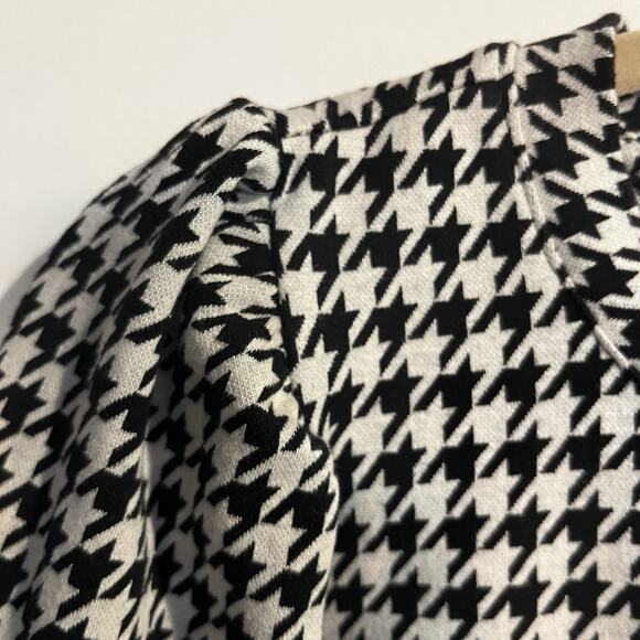 TALBOTS Houndstooth Knit Puff Sleeve Pearl Button Cuff Black White Top XS - Picture 3 of 8
